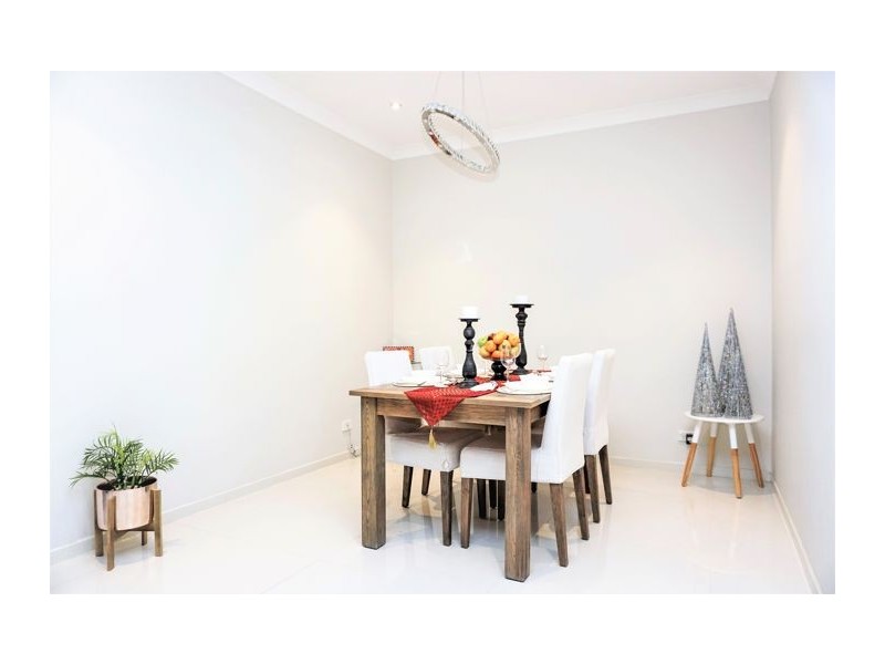 15 Birkdale Place, Beaumont Hills NSW 2155