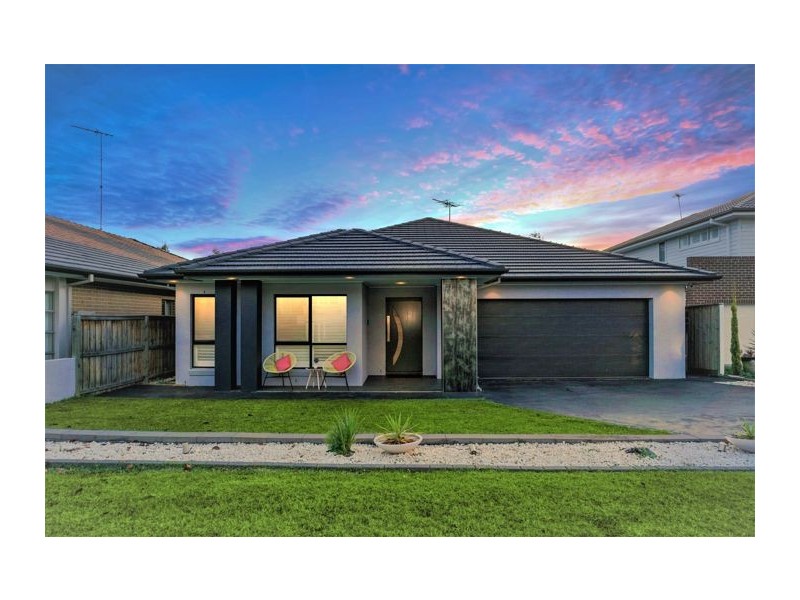 15 Birkdale Place, Beaumont Hills NSW 2155