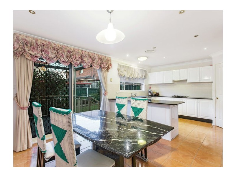 7 Denbigh Court, Castle Hill NSW 2154