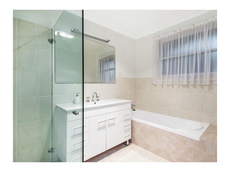 9 Gray Spence Crescent, West Pennant Hills NSW 2125