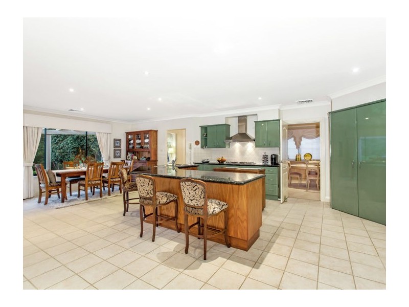 13 Kambah Place, West Pennant Hills NSW 2125