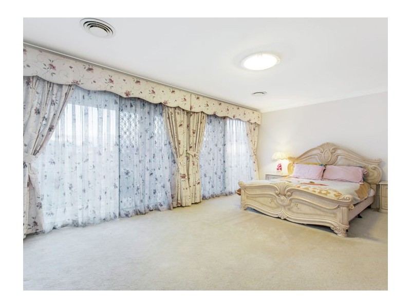 7 Denbigh Court, Castle Hill NSW 2154