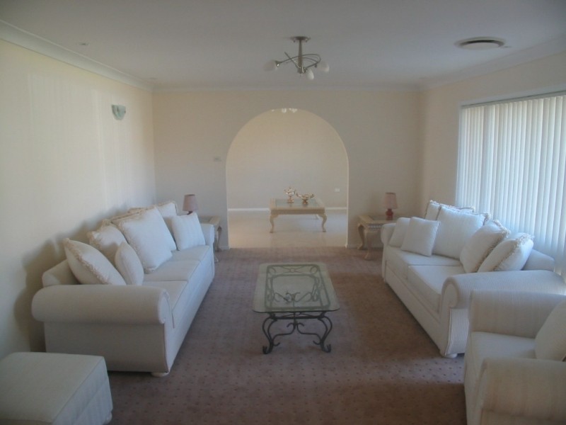 71 Tuckwell Rd, Castle Hill NSW 2154