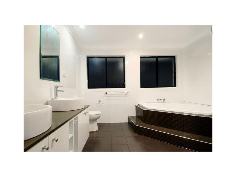 31 Ferguson Avenue, Castle Hill NSW 2154