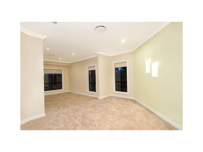 31 Ferguson Avenue, Castle Hill NSW 2154