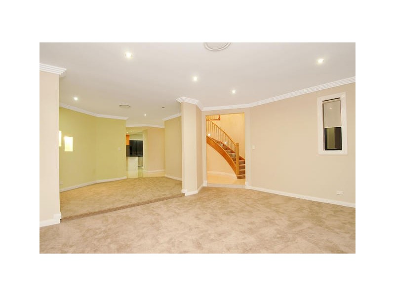 31 Ferguson Avenue, Castle Hill NSW 2154