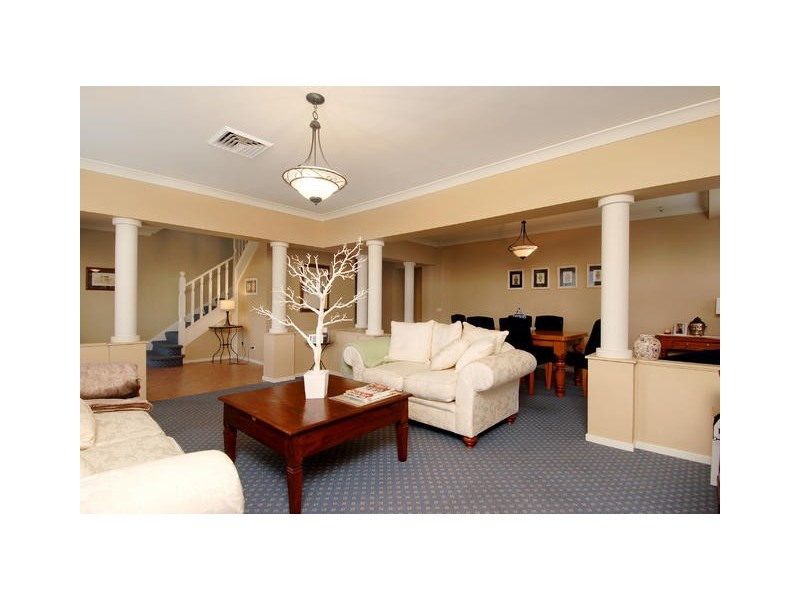 12 Gretta Place, Kellyville NSW 2155