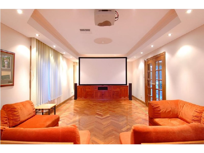 6 Julia Grove, Castle Hill NSW 2154