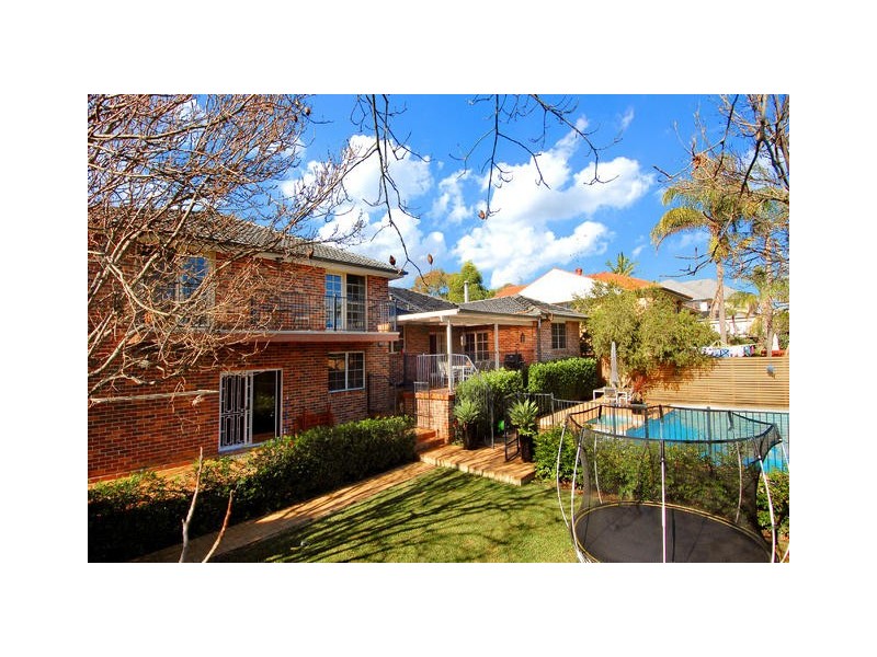 10 Mountain View Crescent, West Pennant Hills NSW 2125