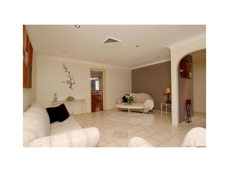 43 Gilbert Road, Castle Hill NSW 2154