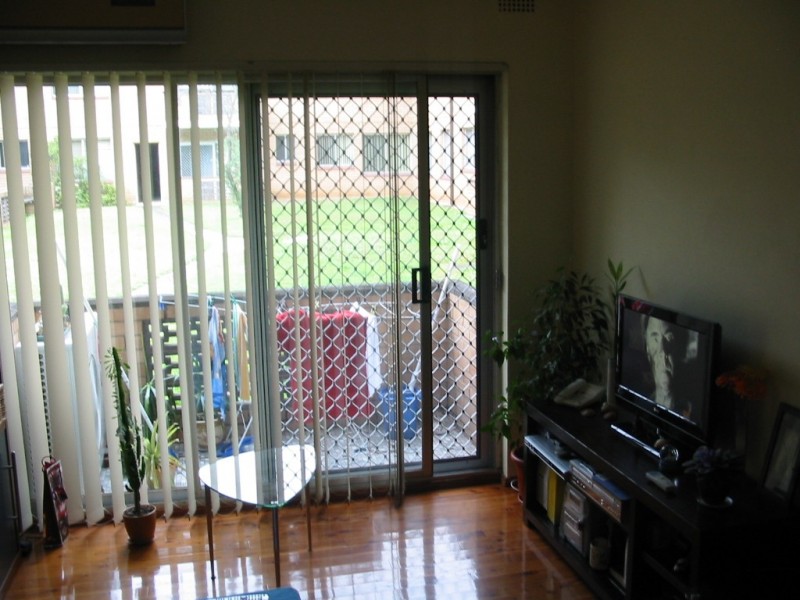 16/41 Calliope St, Guildford NSW 2161