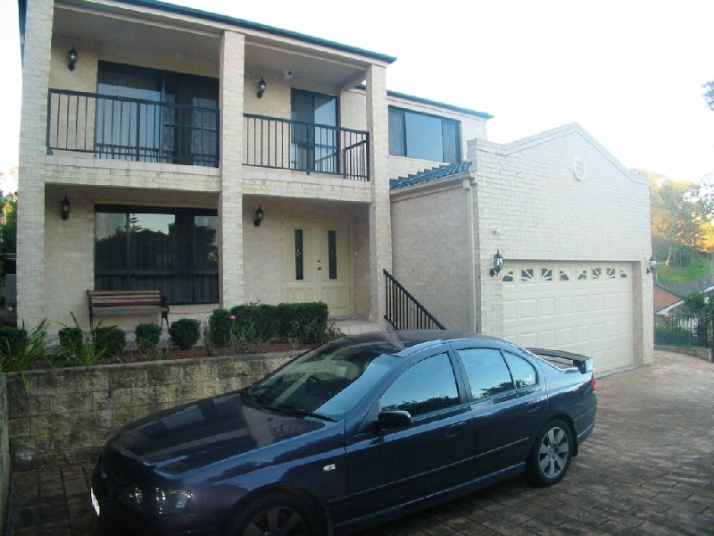 4 Dehlson Ave, West Pennant Hills NSW 2125