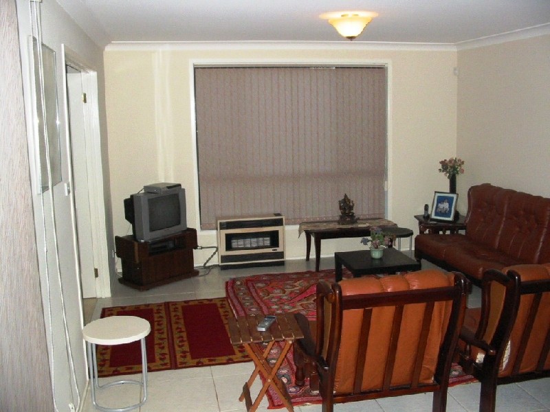 4 Dehlson Ave, West Pennant Hills NSW 2125