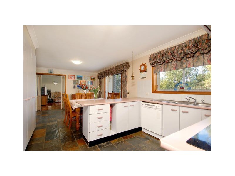 164 Ridgecrop Dr, Castle Hill NSW 2154