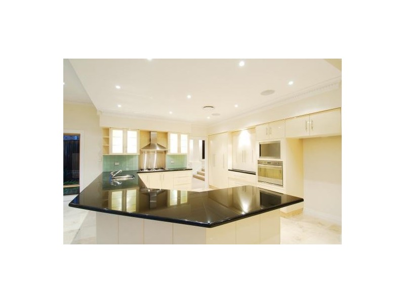 1B Glenfern Close, West Pennant Hills NSW 2125