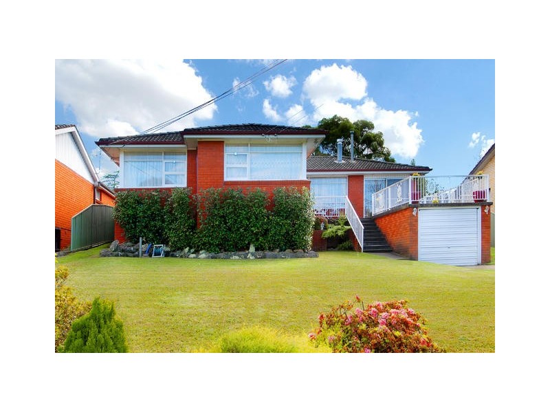 10 Iona Avenue, North Rocks NSW 2151