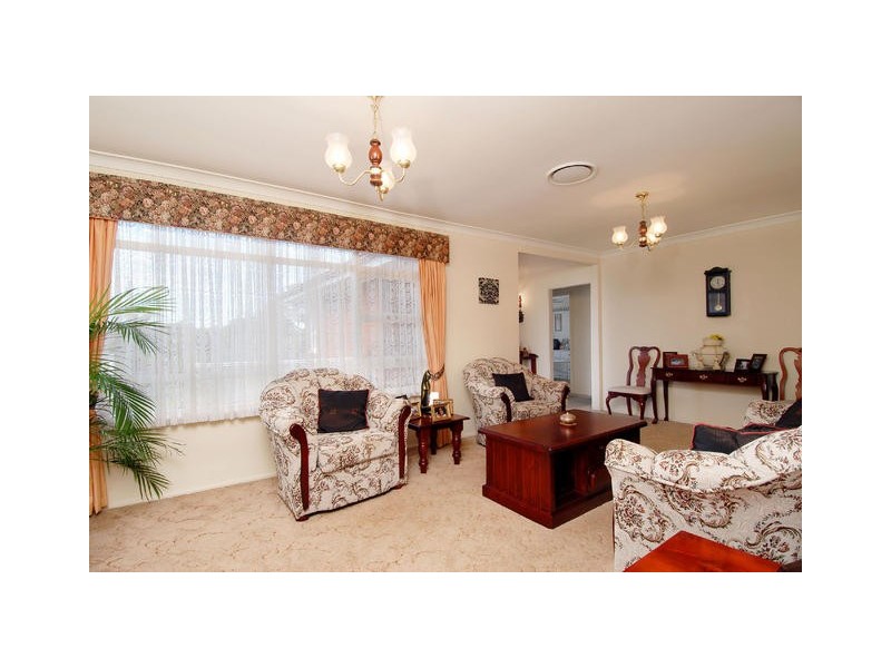 10 Iona Avenue, North Rocks NSW 2151