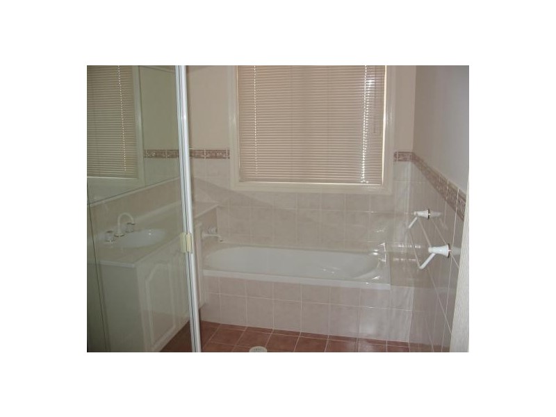 4 Mary Ann Place, Cherrybrook NSW 2126