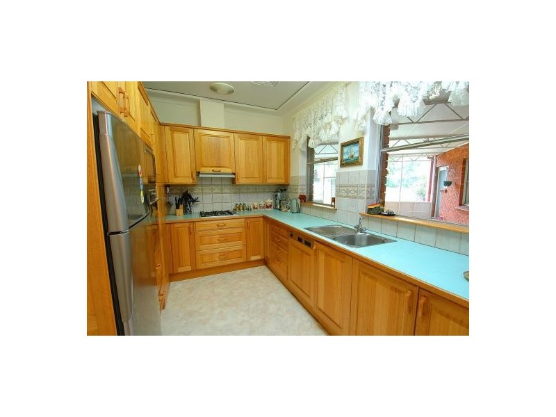 63 New Farm Rd, West Pennant Hills NSW 2125