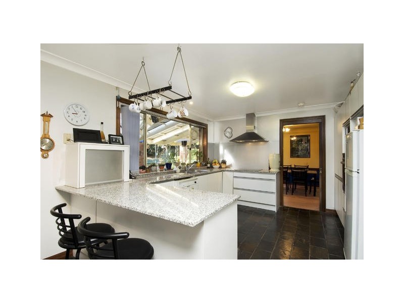 30 Winchcombe Place, Castle Hill NSW 2154