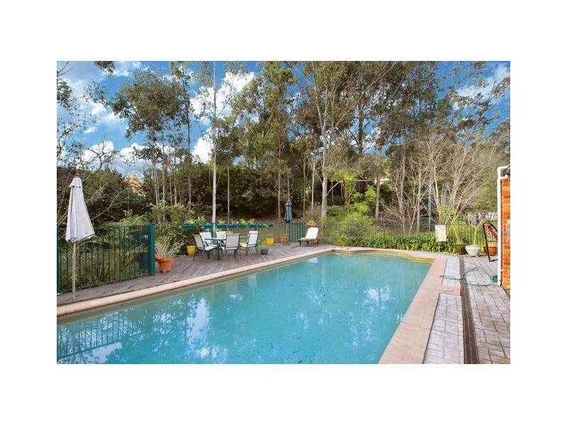 30 Winchcombe Place, Castle Hill NSW 2154