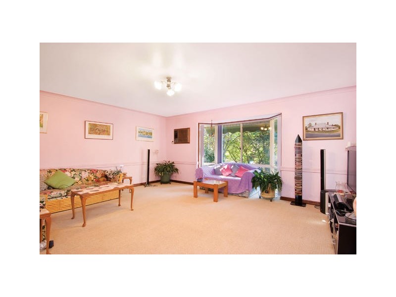 30 Winchcombe Place, Castle Hill NSW 2154
