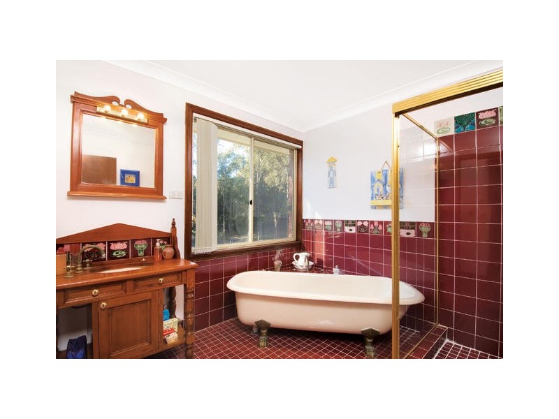 30 Winchcombe Place, Castle Hill NSW 2154