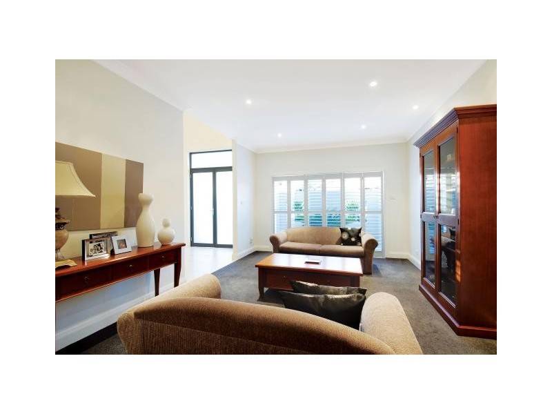 39 Pentonville Parade, Castle Hill NSW 2154