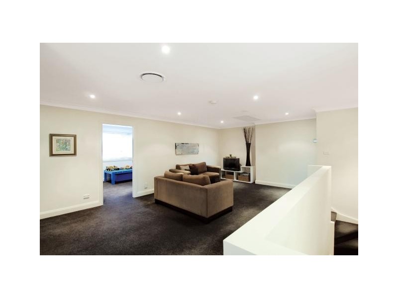 39 Pentonville Parade, Castle Hill NSW 2154