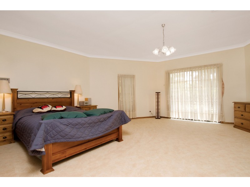 2 Benedictine Place, Cherrybrook NSW 2126