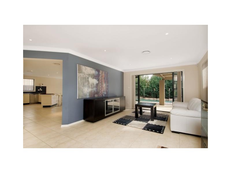 7 Townsend Circuit, Beaumont Hills NSW 2155