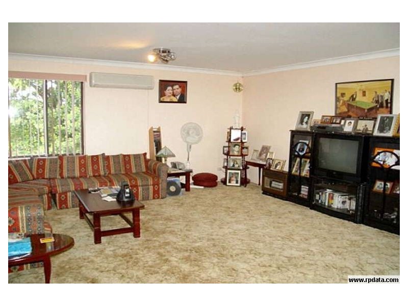 2 Lawson Place, Castle Hill NSW 2154