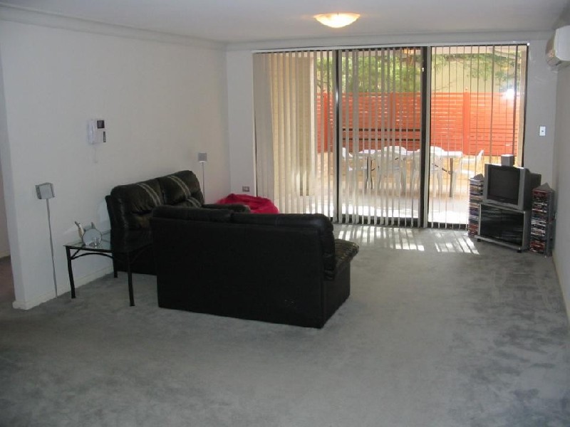 27/1 Hume Ave, Castle Hill NSW 2154