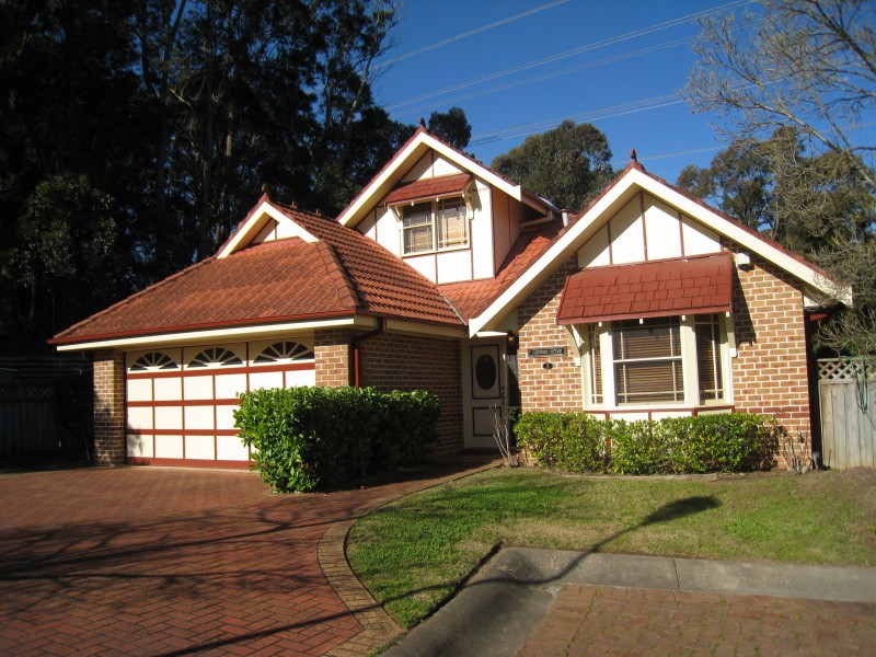 8 Caversham Court, Cherrybrook NSW 2126