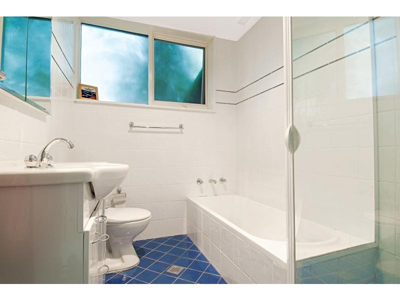 24  Graylind Ave, West Pennant Hills NSW 2125