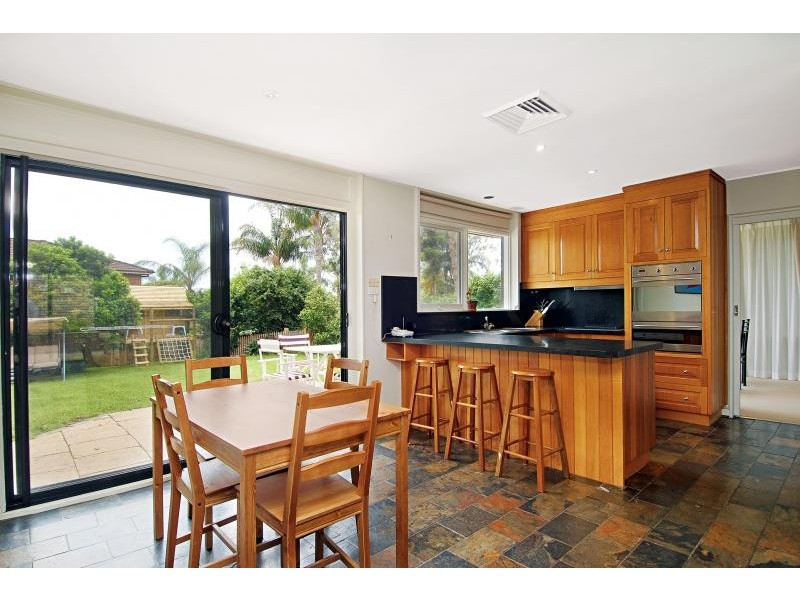 24  Graylind Ave, West Pennant Hills NSW 2125