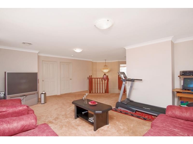 95 Chepstow Drive, Castle Hill NSW 2154