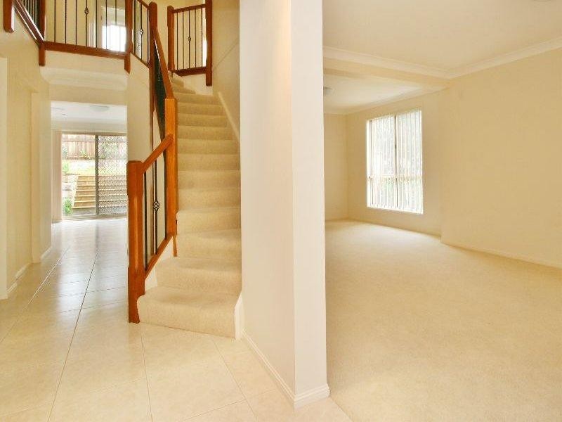 25 Brosnan Pl, Castle Hill NSW 2154