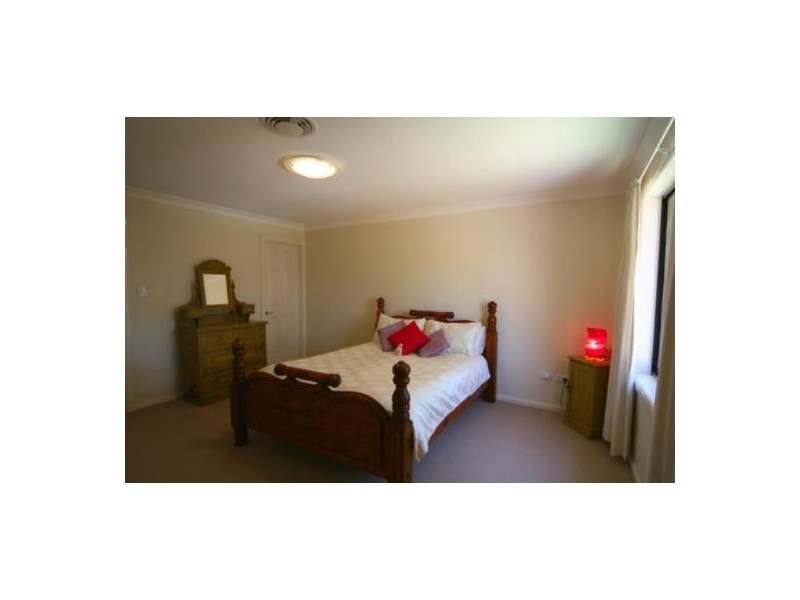 12 Peartree Cir, West Pennant Hills NSW 2125