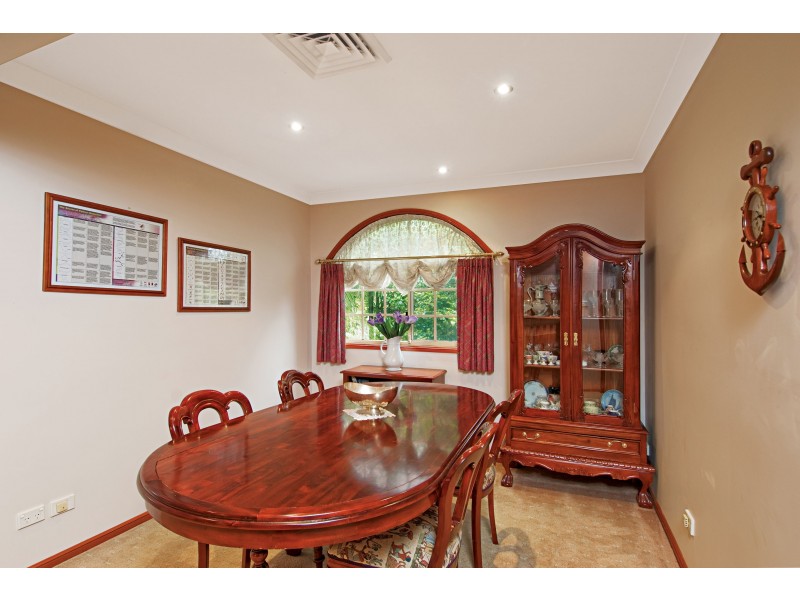 6 John Savage Crescent, West Pennant Hills NSW 2125