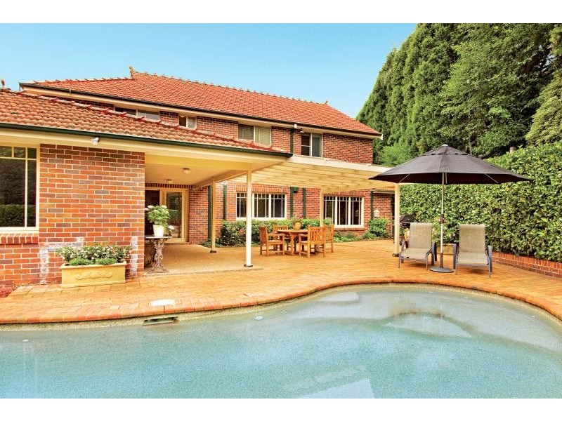 4 Salisbury Downs Drive, West Pennant Hills NSW 2125