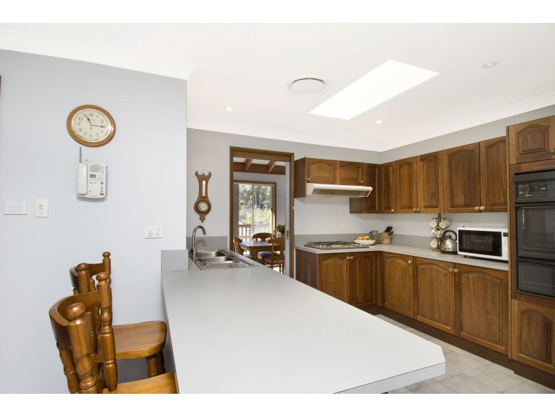 4 Wyllie Pl, Cherrybrook NSW 2126