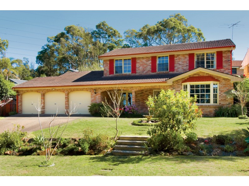 4 Kay Cl, Cherrybrook NSW 2126