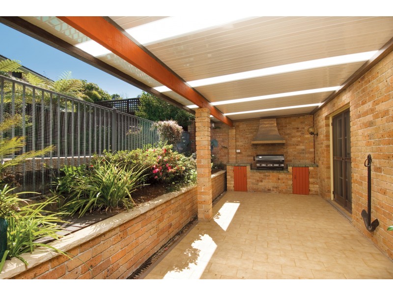 4 Kay Cl, Cherrybrook NSW 2126