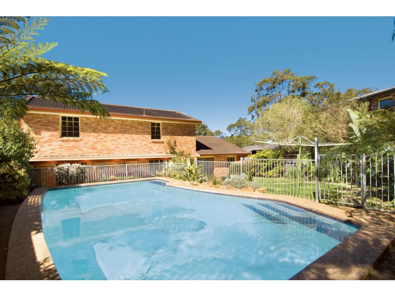 4 Kay Cl, Cherrybrook NSW 2126