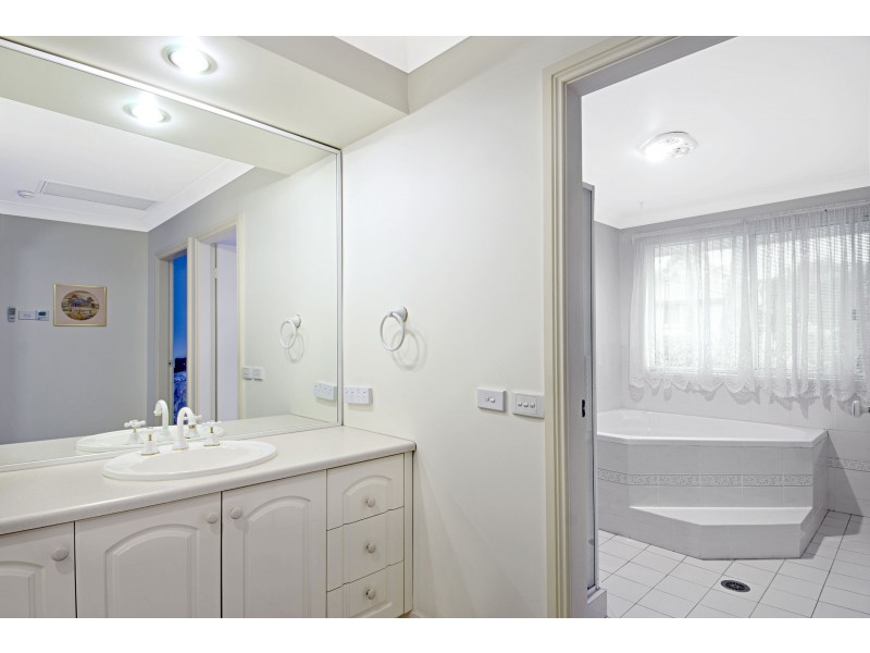 11 Arum Way, Cherrybrook NSW 2126