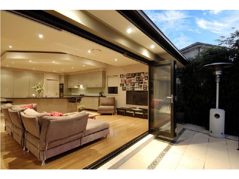 Castle Hill NSW 2154