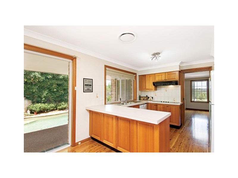 15 Wongajong Cl, Castle Hill NSW 2154