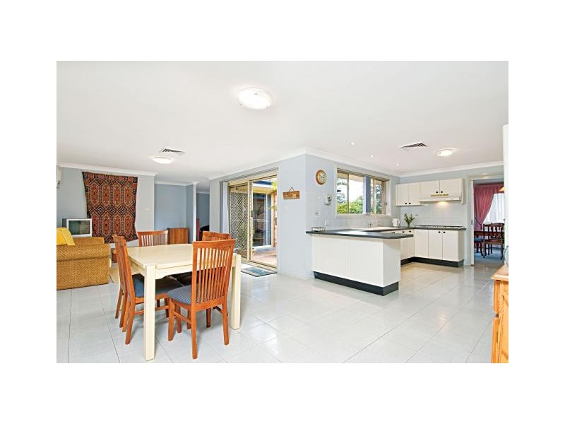20 Woodgrove Ave, Cherrybrook NSW 2126