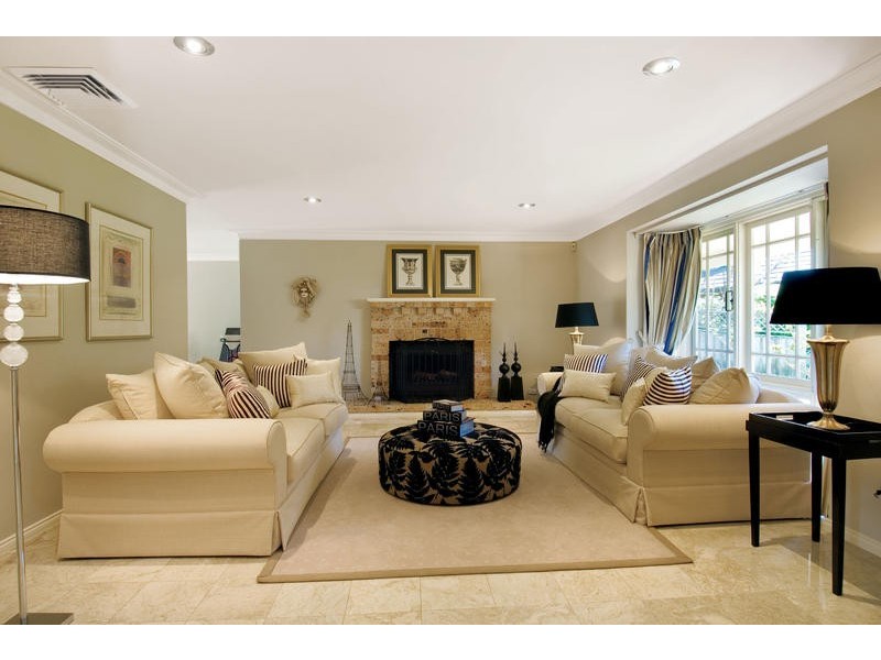 8 Corella Crt, West Pennant Hills NSW 2125